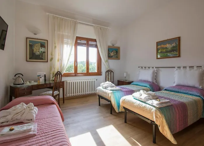 Oda ve Kahvaltı Querceto 3*