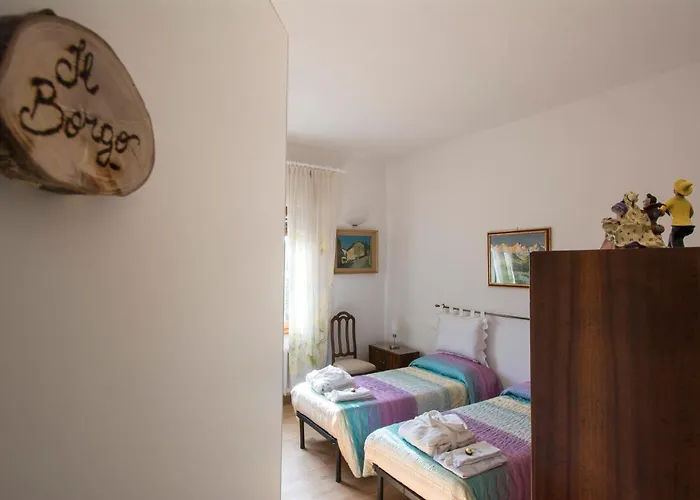 Querceto Couette-café 3*